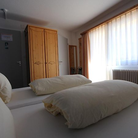 Hotel Al Rom Tschierv Room photo